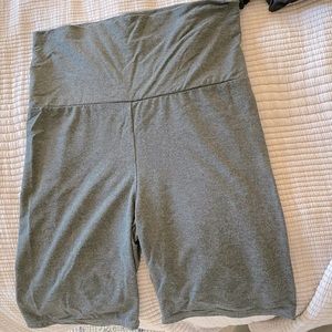 Hatch Maternity Overbelly Biker Short